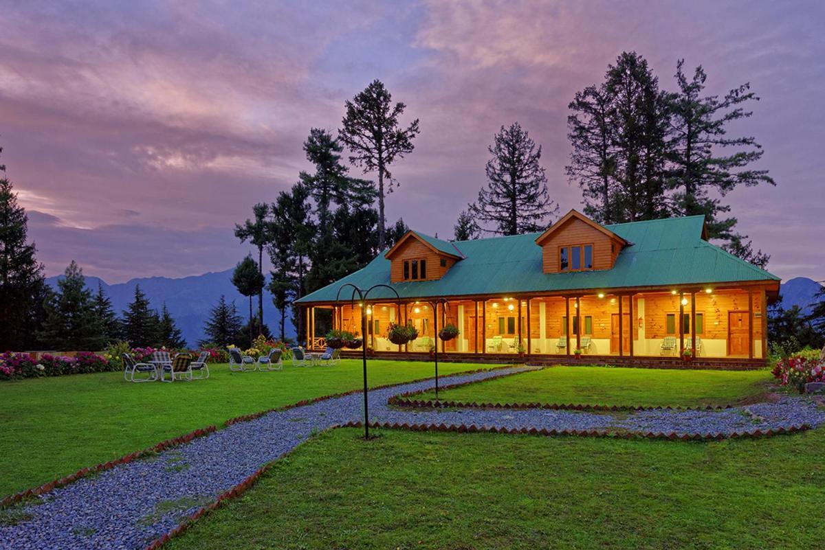 Arcadian Sprucewoods Hotel Shogran Exterior photo
